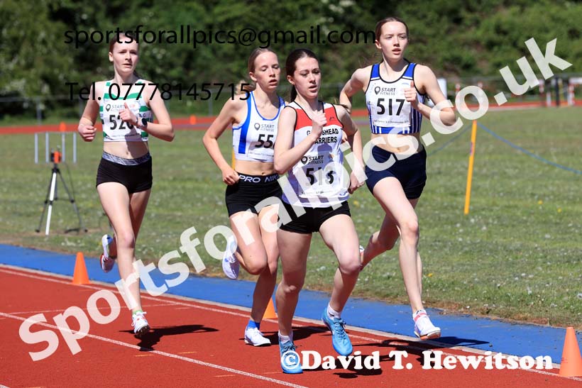 Womens under-17s 800 metres, 2025 North Eastern Track and Field Champs., Shildon, County Durham. Photo: David T. Hewitson/Sports for All Pics